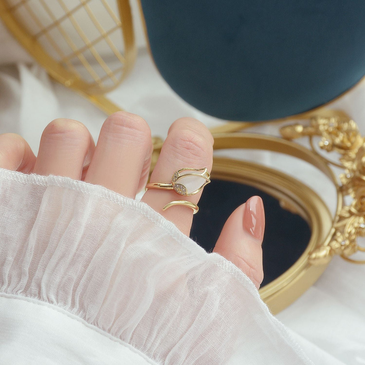 TULIPAN ANILLO AJUSTABLE  JOYERIA EXCLUSIVA - [PROMOCIÓN DISPONIBLE SOLO HOY]